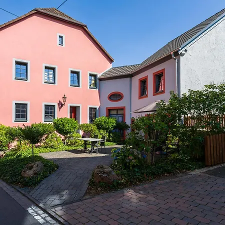 Feriehus Im Kylltal - Sauna & Terras *
