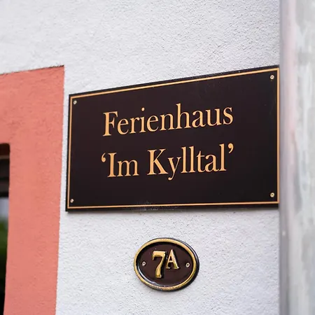 Im Kylltal - Sauna & Terras *