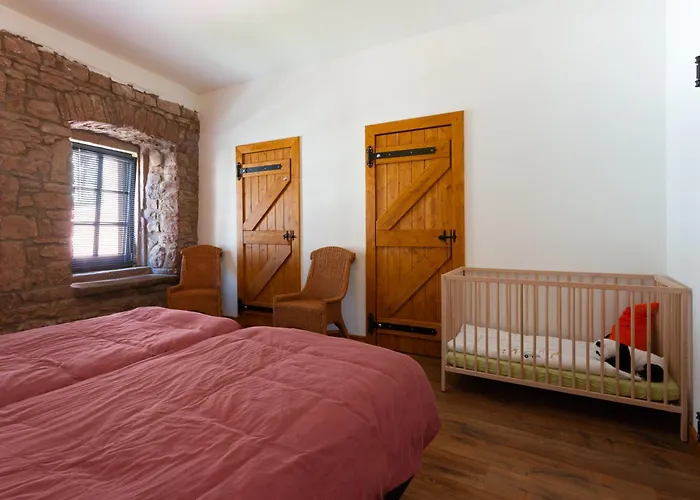 Im Kylltal Dom wakacyjny Malberg